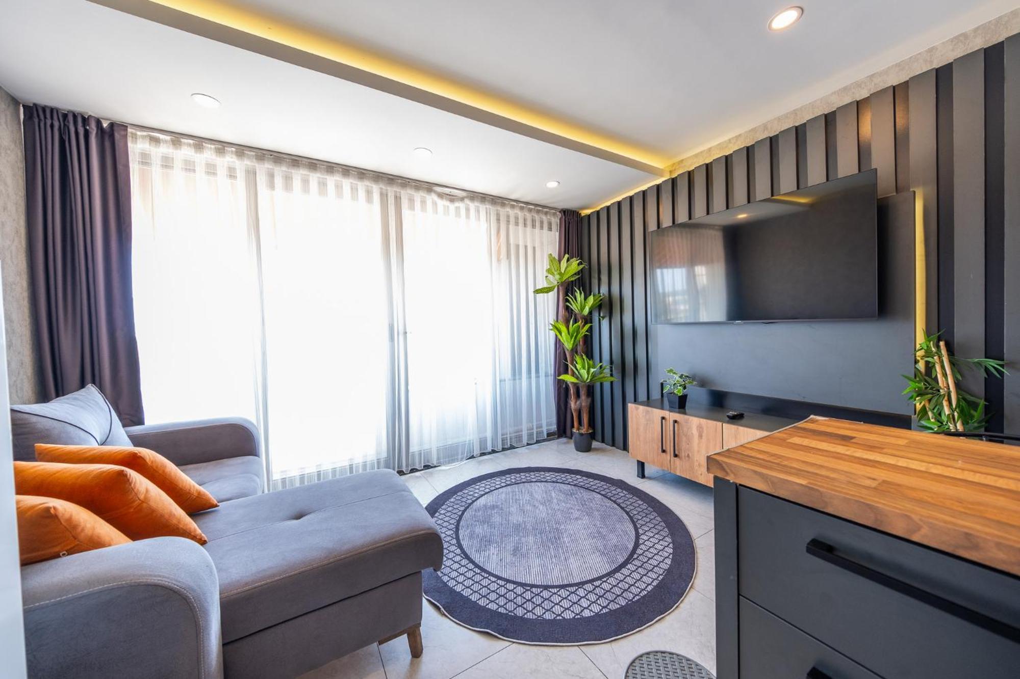 Mrt Suites Lara Antalya Exterior photo