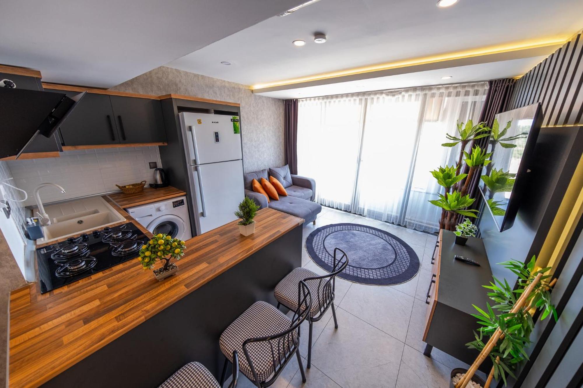 Mrt Suites Lara Antalya Exterior photo