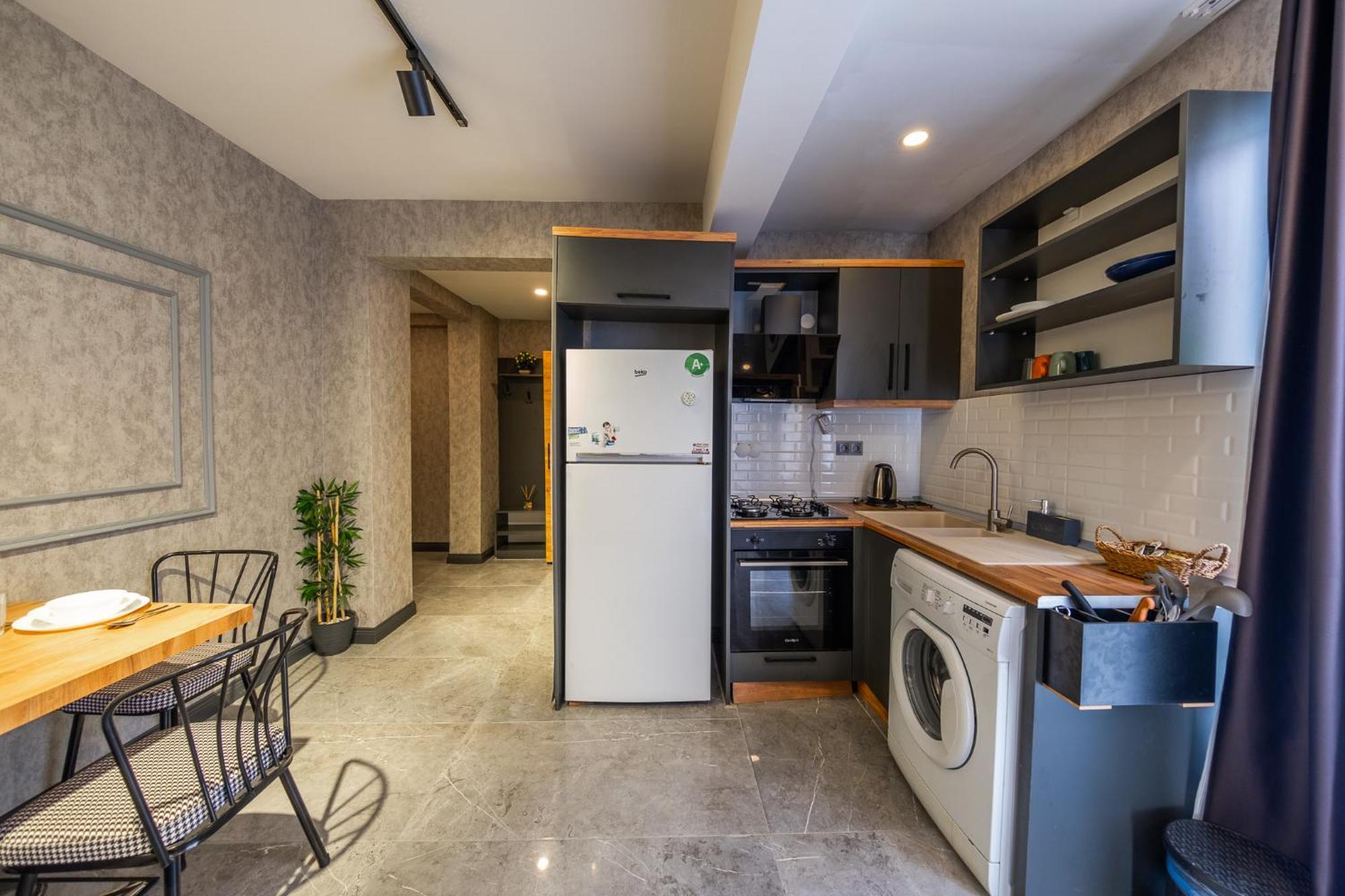 Mrt Suites Lara Antalya Exterior photo