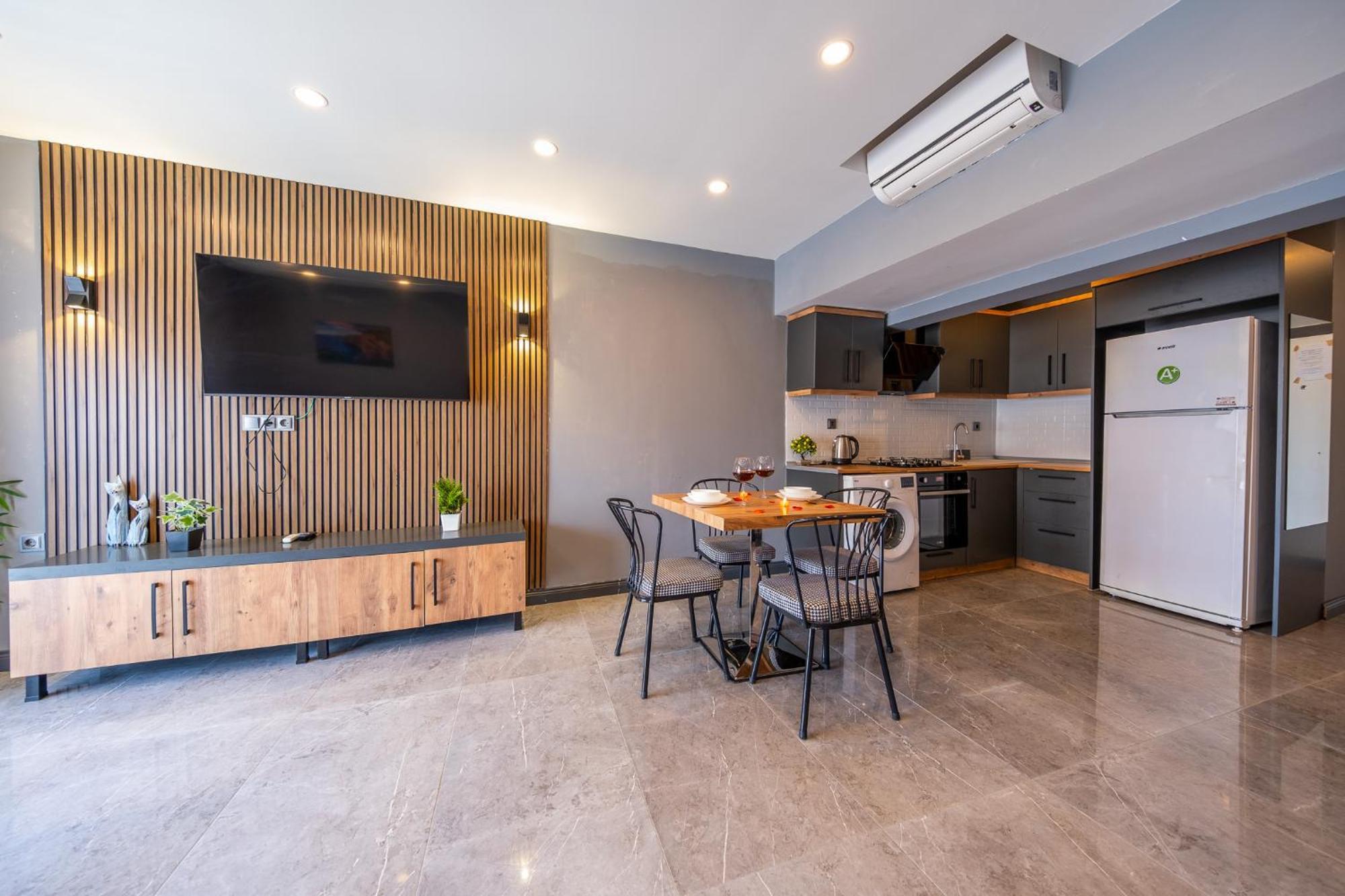 Mrt Suites Lara Antalya Exterior photo