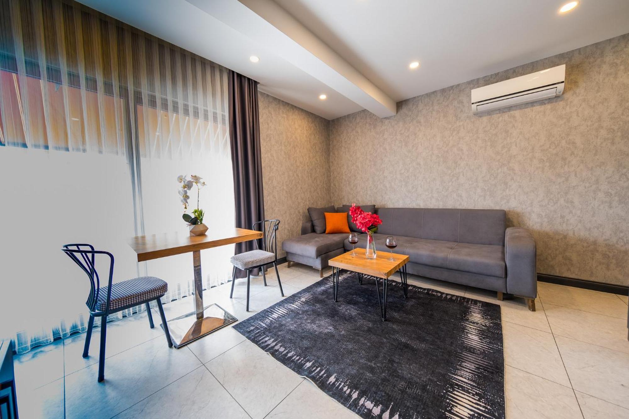 Mrt Suites Lara Antalya Exterior photo