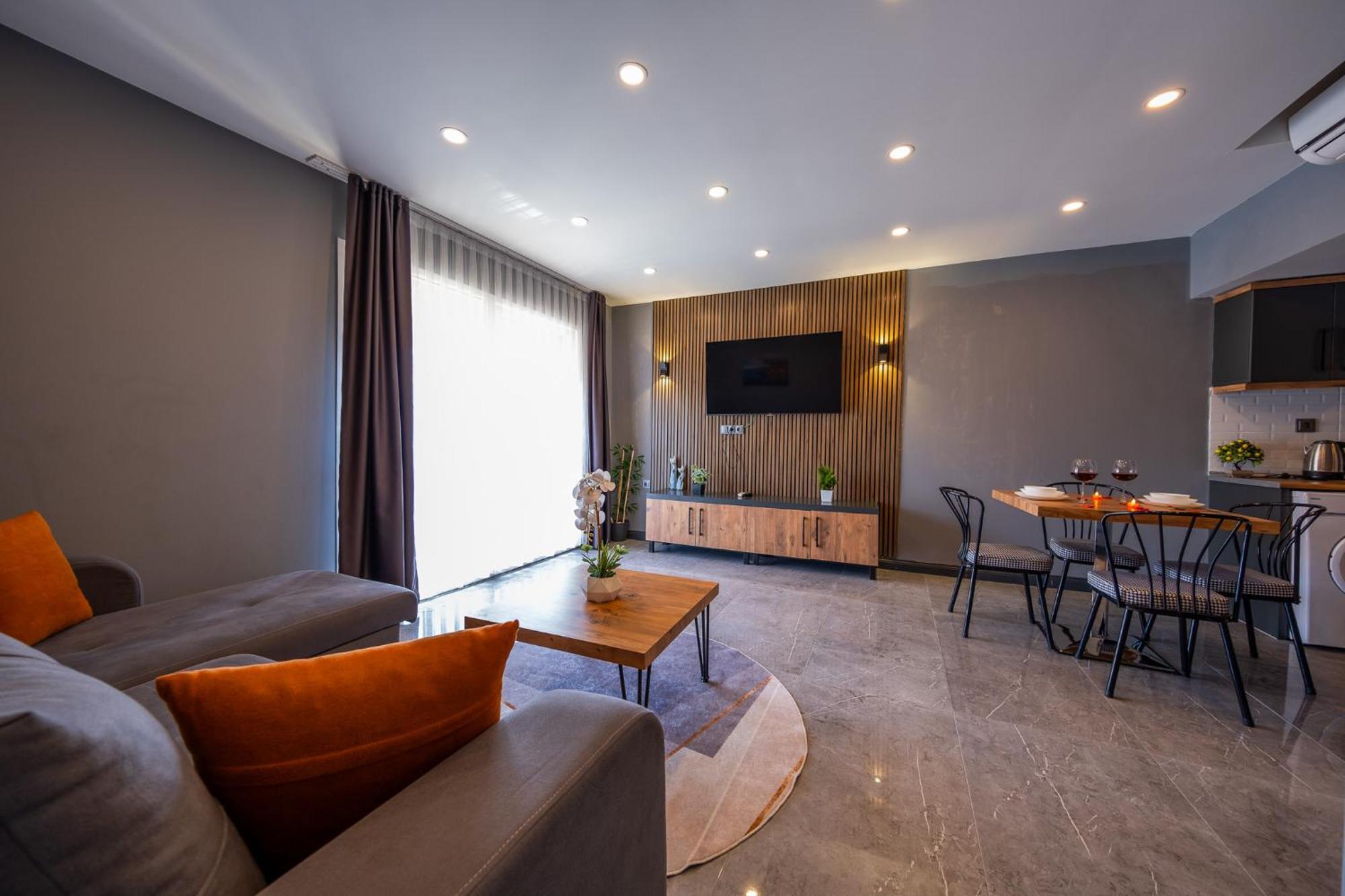 Mrt Suites Lara Antalya Exterior photo